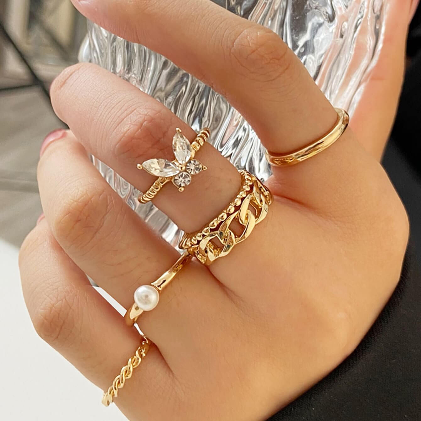 Secret Gardens Mariposa Ring Set